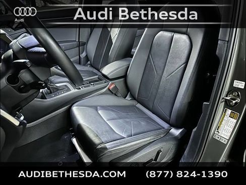 Used 2020 Audi Q3 2.0T Premium w/ Convenience Package AWD/4WD image 26