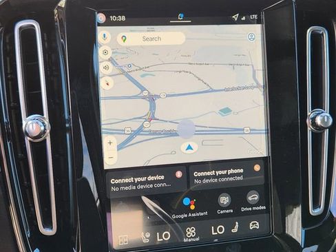 New 2026 Volvo XC40 B5 Ultra w/ Climate Package image 21