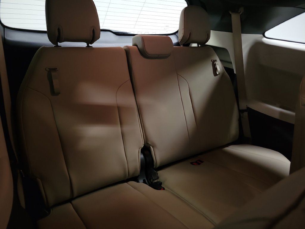 Used 2022 Toyota Sienna XLE FWD image 35