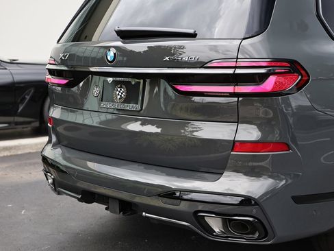 New 2027 BMW X7 xDrive40i w/ Executive Package AWD/4WD image 9