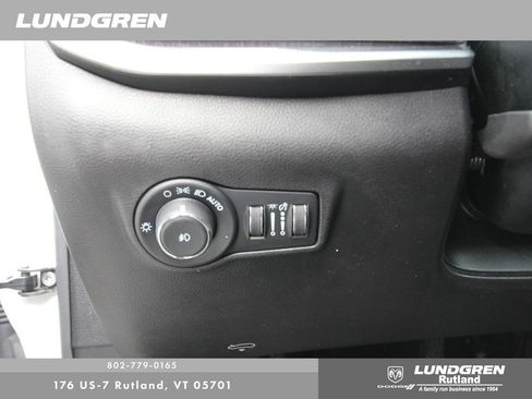 Used 2022 Jeep Compass Latitude w/ Convenience Group image 14