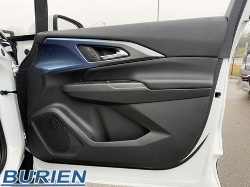 New 2026 Chevrolet Equinox EV LT image 22