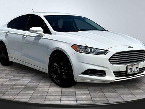 Used 2016 Ford Fusion SE image 37