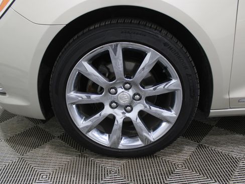 Used 2014 Buick LaCrosse Leather w/ Driver Confidence Package image 32