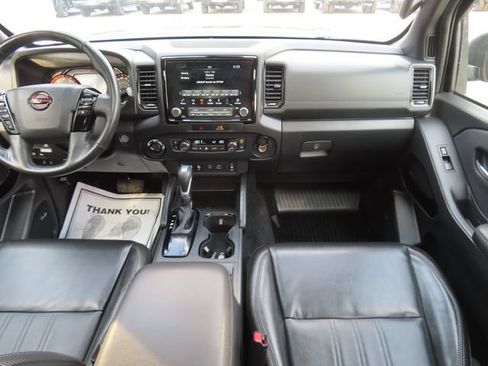 Used 2022 Nissan Frontier PRO-4X AWD/4WD image 28