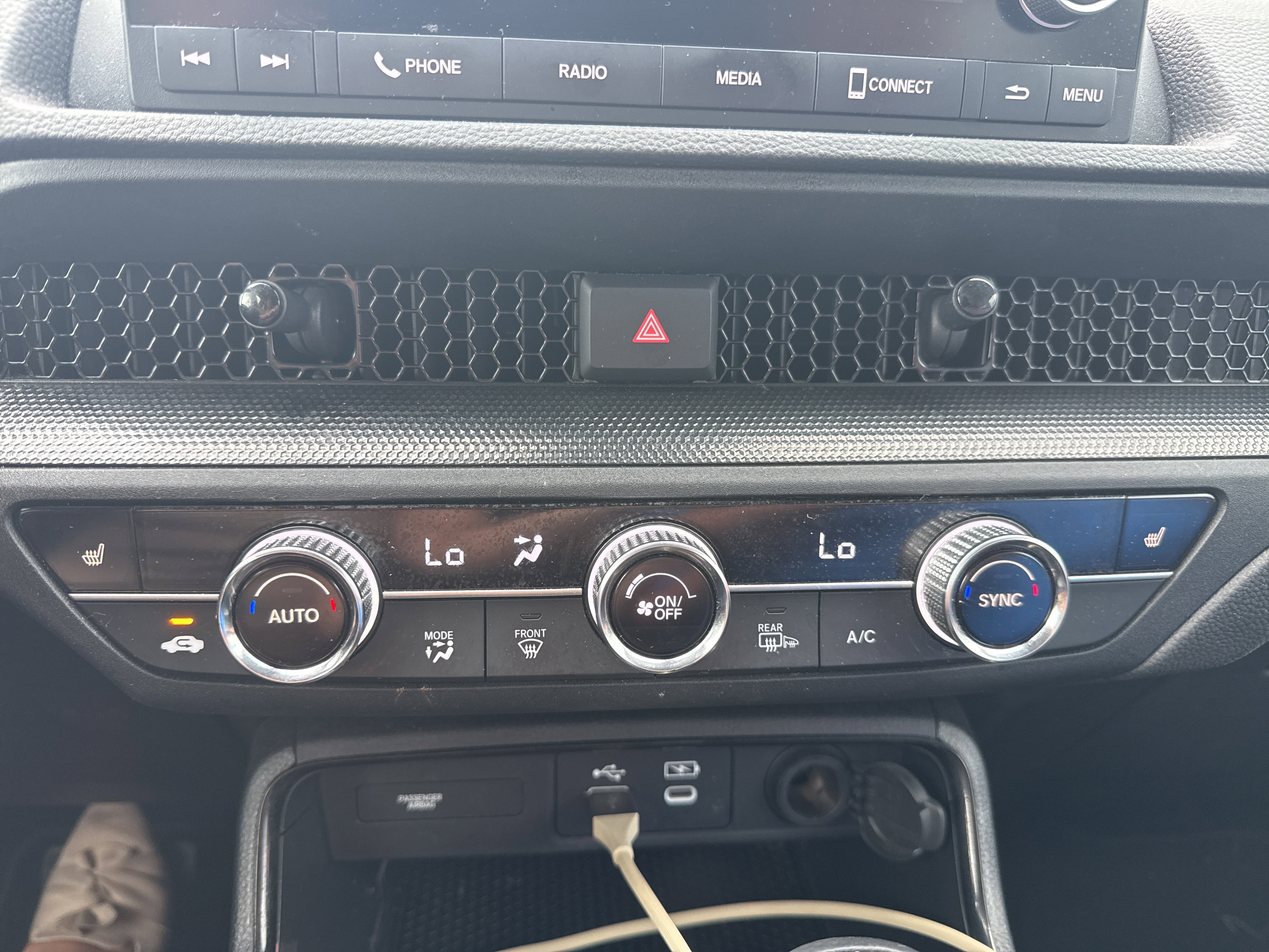 Used 2025 Honda CR-V EX image 8