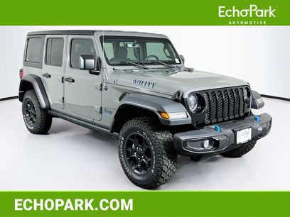 Used 2023 Jeep Wrangler Unlimited w/ Cold Weather Group