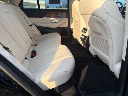 Used 2024 Mercedes-Benz GLE 350 4MATIC image 36