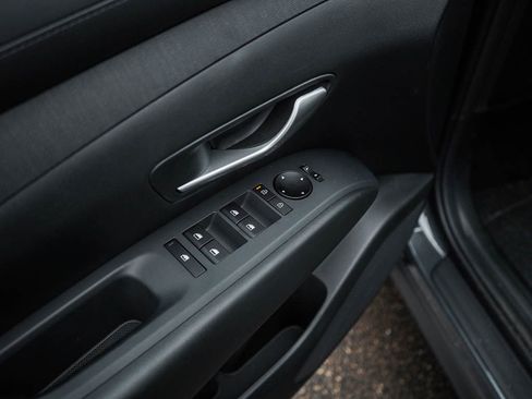 New 2026 Hyundai Tucson SEL image 19