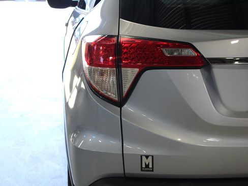 Used 2022 Honda HR-V EX image 40