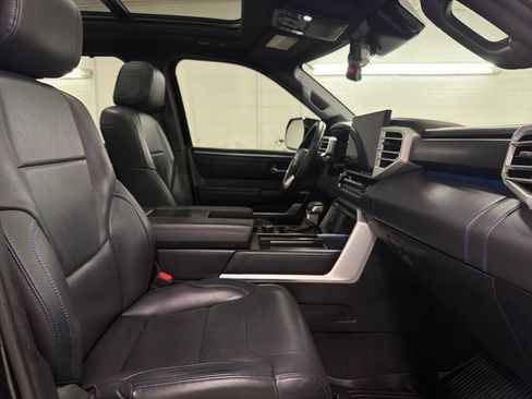 Used 2023 Toyota Tundra Platinum AWD/4WD image 29