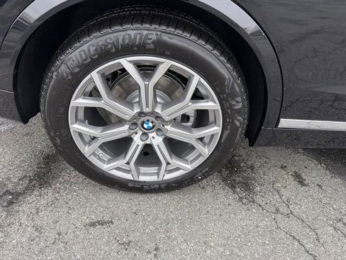 New 2026 BMW X7 xDrive40i AWD/4WD image 17