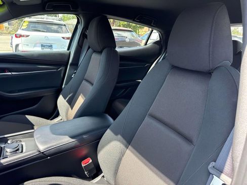 Certified 2025 MAZDA MAZDA3 s image 23