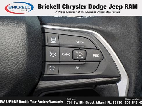 New 2025 Jeep Grand Cherokee Laredo X w/ Luxury Tech Group I image 32