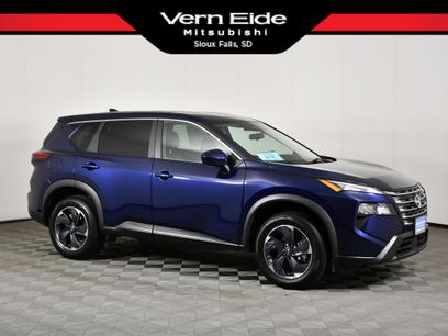 Used 2025 Nissan Rogue SV
