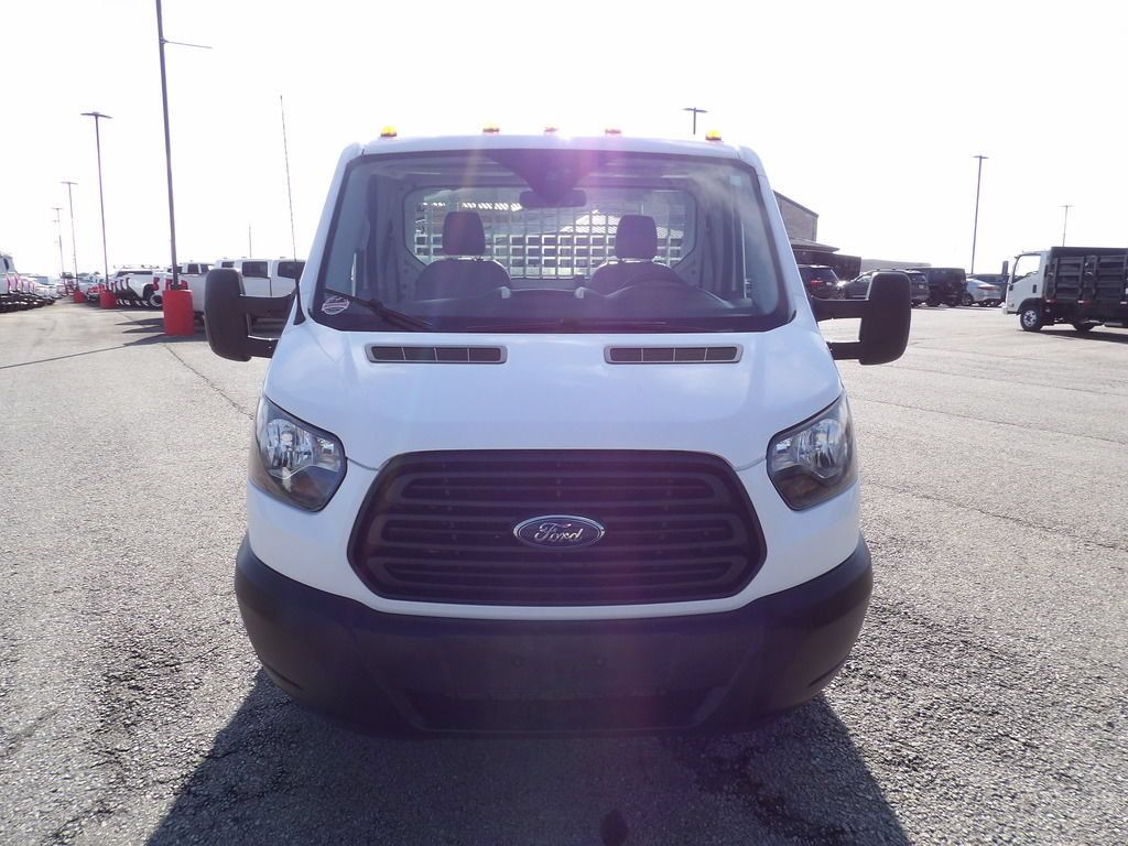 Used 2019 Ford Transit 250 138 RWD image 12
