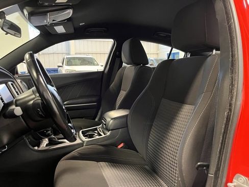 Used 2023 Dodge Charger SXT image 22