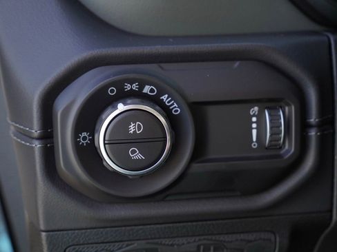 New 2026 Jeep Gladiator Mojave image 12