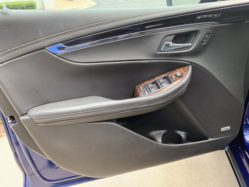 Used 2014 Chevrolet Impala LTZ FWD image 14