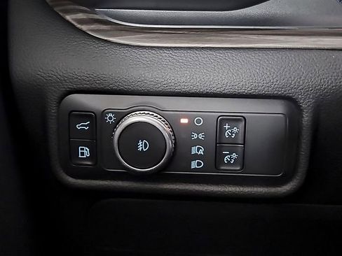 Used 2021 Ford Explorer Limited w/ Hybrid Equipment Group 310A RWD image 27
