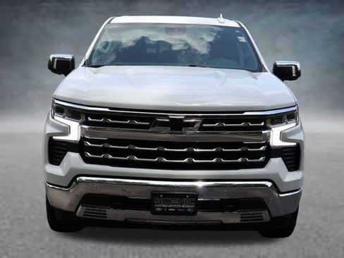 Used 2023 Chevrolet Silverado 1500 LTZ AWD/4WD image 28