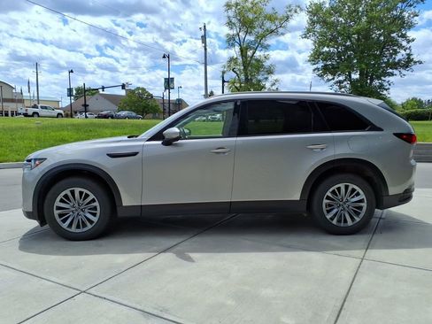 Used 2024 MAZDA CX-90 3.3 Turbo w/ Preferred Plus AWD/4WD image 4