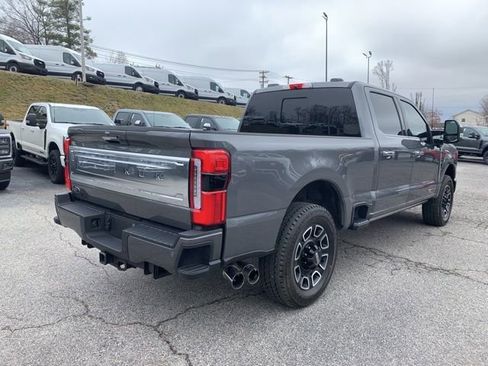 Certified 2024 Ford F250 Platinum image 8