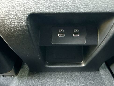 New 2026 Mitsubishi Outlander SE FWD image 26
