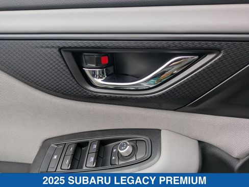 Certified 2025 Subaru Legacy Premium AWD/4WD image 9