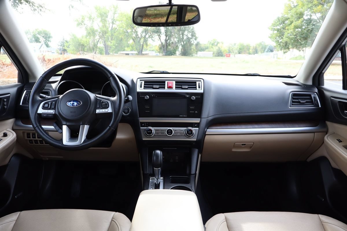 Used 2016 Subaru Outback 2.5i Limited AWD/4WD image 16