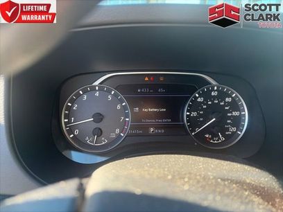 Used 2022 Nissan Frontier SV