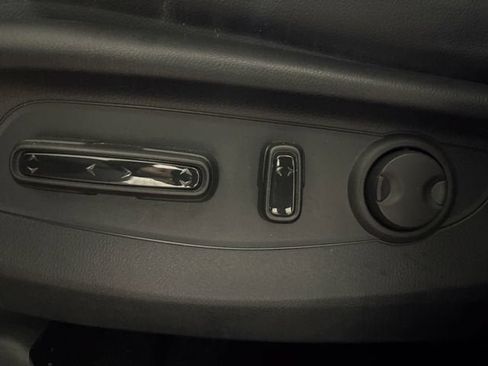 Used 2025 Honda CR-V EX-L image 13