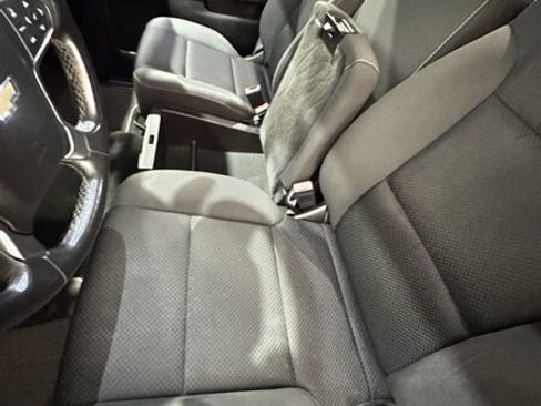 Used 2015 Chevrolet Silverado 2500 LT w/ LT Convenience Package AWD/4WD image 9