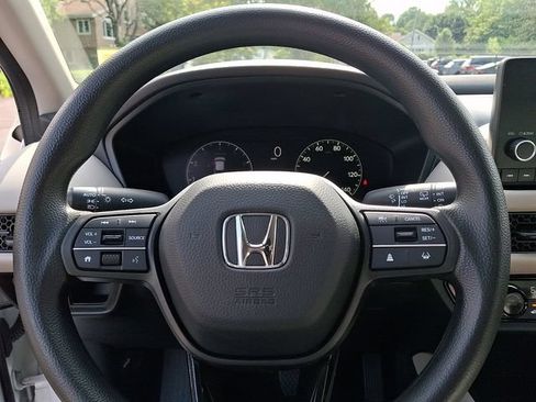Certified 2023 Honda HR-V LX image 18