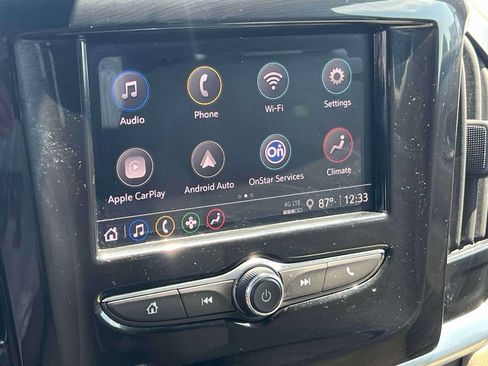 Used 2023 Chevrolet Traverse LS w/ Safety Package AWD/4WD image 34