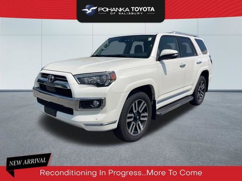 Used 2020 Toyota 4Runner Limited AWD/4WD image 1