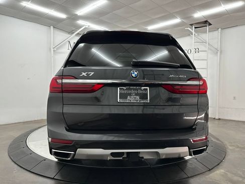 Used 2022 BMW X7 xDrive40i w/ Cold Weather Package AWD/4WD image 6