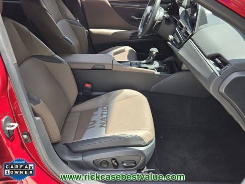 Used 2023 Lexus ES 350 w/ Accessory Package (Z2) FWD image 17