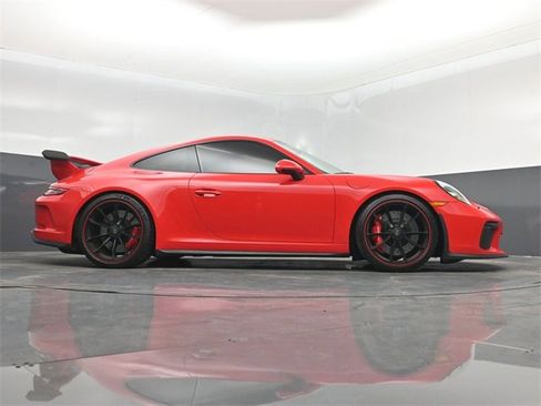 Used 2018 Porsche 911 GT3 image 45