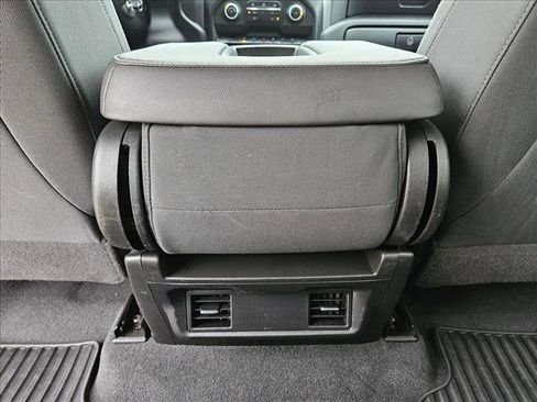 Used 2020 Chevrolet Silverado 1500 Custom w/ Custom Value Package image 18