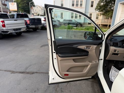 Used 2016 Honda Pilot EX-L image 34