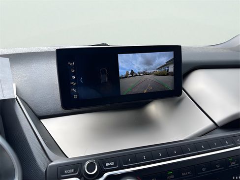 Used 2018 BMW i3 w/ Range Extender image 17