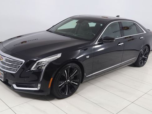 Used 2018 Cadillac CT6 Platinum AWD/4WD image 32