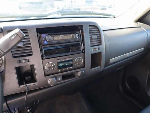 Used 2011 GMC Sierra 1500 SLE image 15