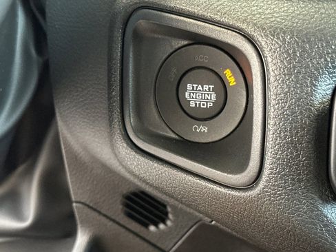 New 2026 Jeep Gladiator Sport AWD/4WD image 23