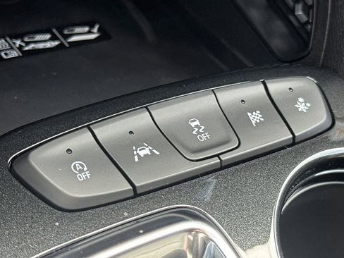 New 2026 Chevrolet TrailBlazer RS w/ Convenience Package FWD image 17