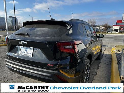 New 2026 Chevrolet Trax RS image 6