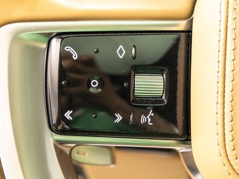 Used 2023 Land Rover Range Rover SE AWD/4WD image 18