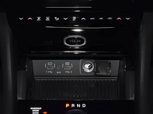 New 2026 Jeep Grand Cherokee Limited AWD/4WD image 17