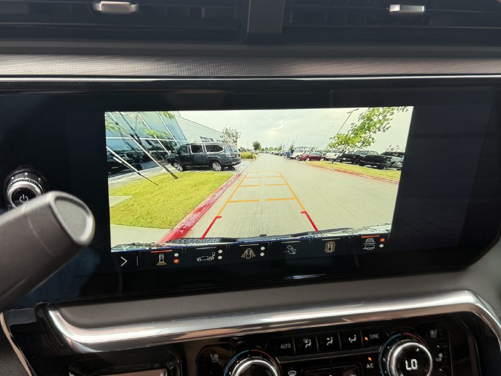 Used 2025 GMC Sierra 2500 Denali Ultimate w/ Max Trailering Package AWD/4WD image 12